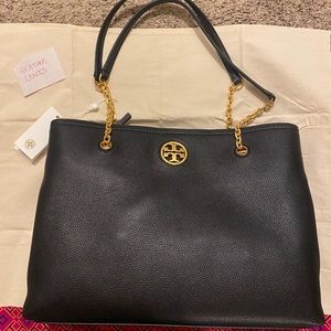 NWT Tory Burch Carson Leather Tote